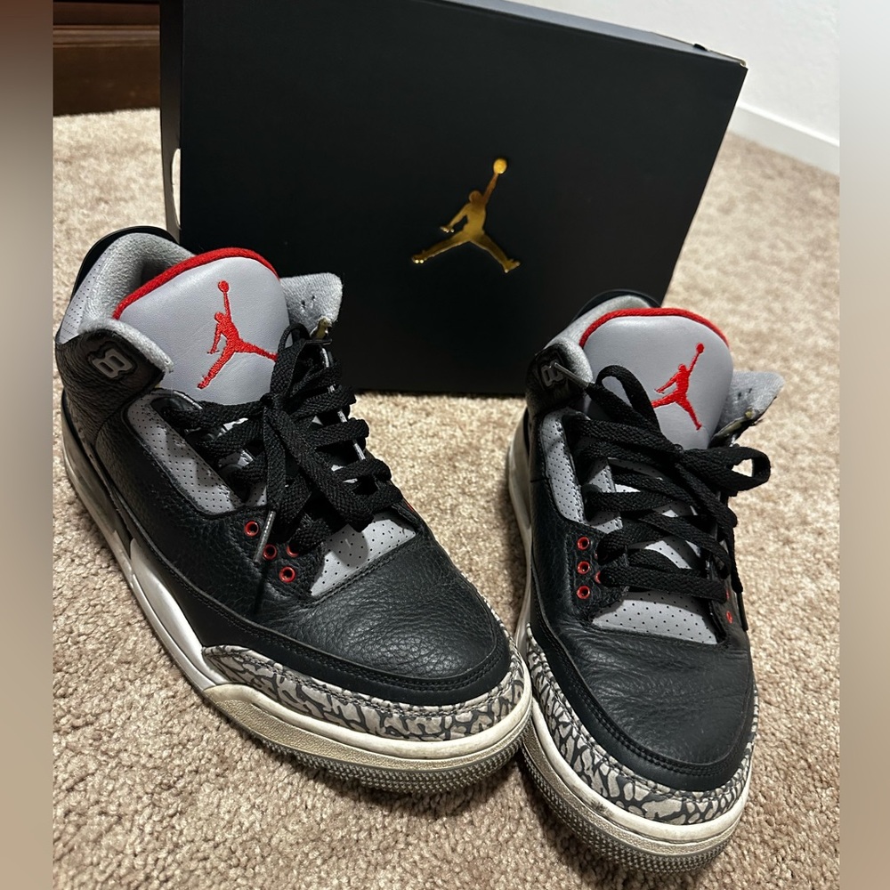 Jordan 4s Size 9